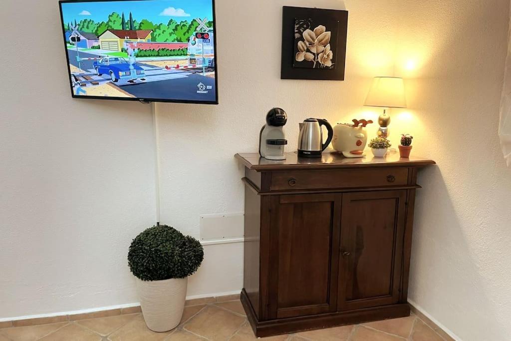 Looney Tunes Home Olbia Exteriér fotografie