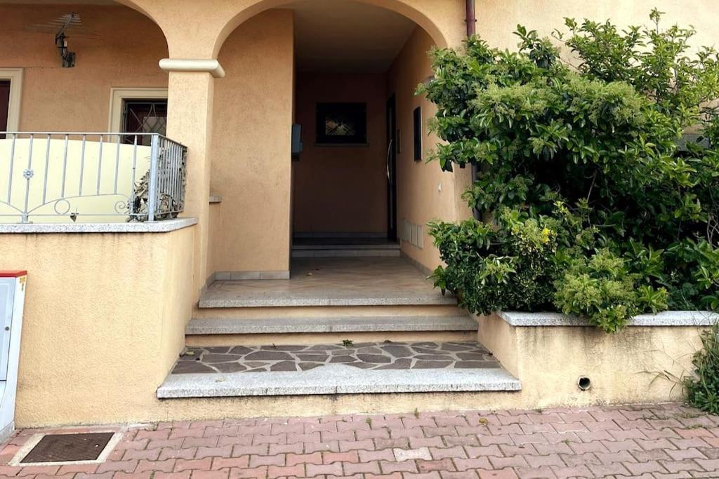 Looney Tunes Home Olbia Exteriér fotografie